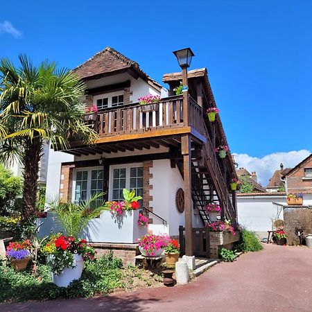 Gite Le Balcon Flaubert Форж-лез-О Экстерьер фото