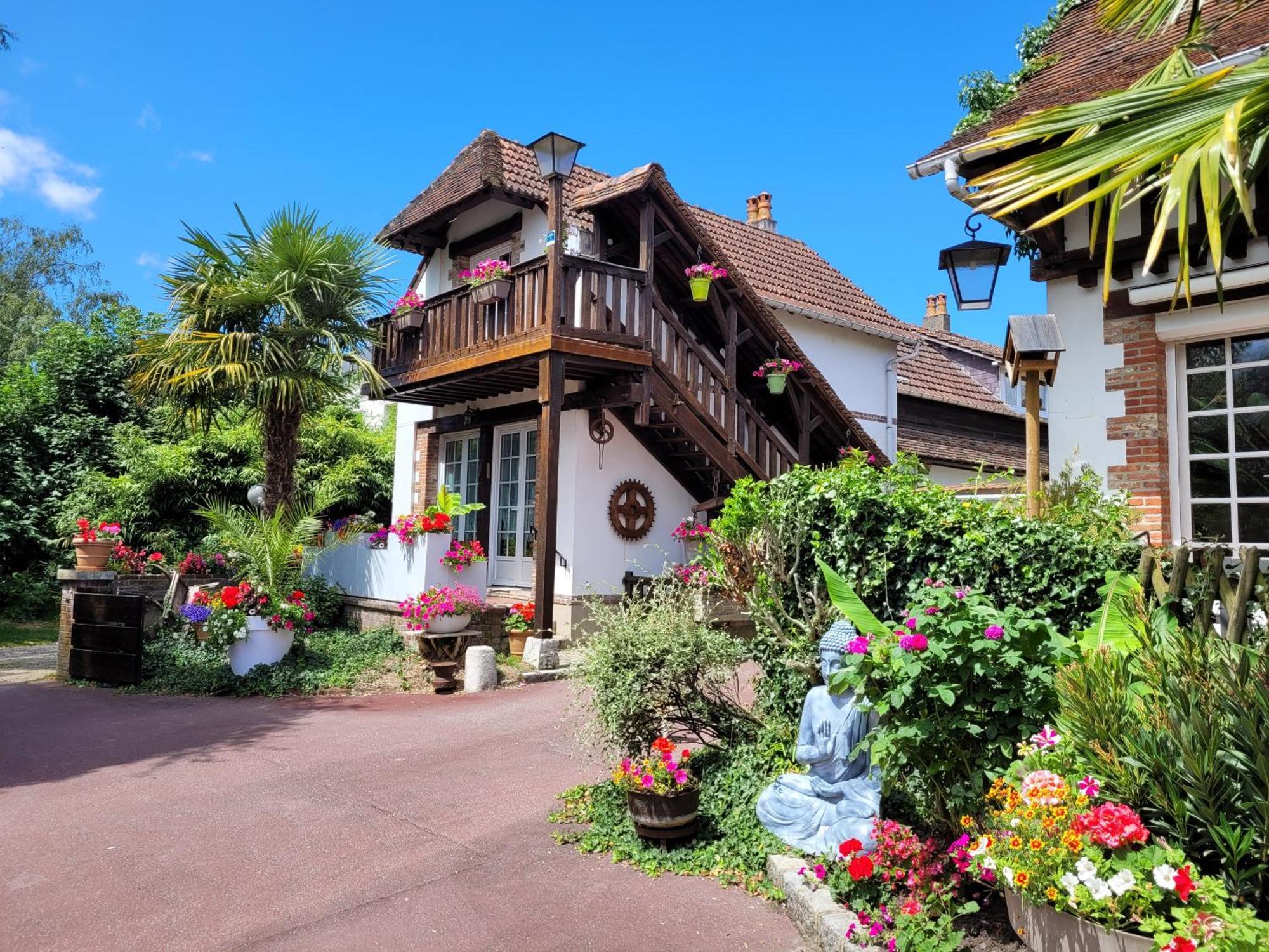 Gite Le Balcon Flaubert Форж-лез-О Экстерьер фото